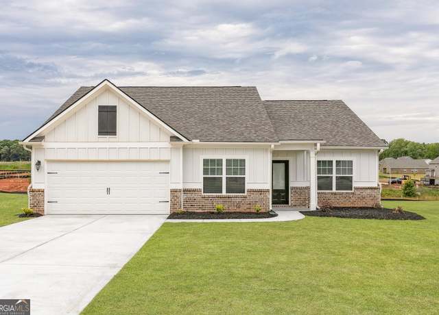 Property at 280 Oliver Dr, Locust Grove, GA 30248, 4 beds, 2 baths