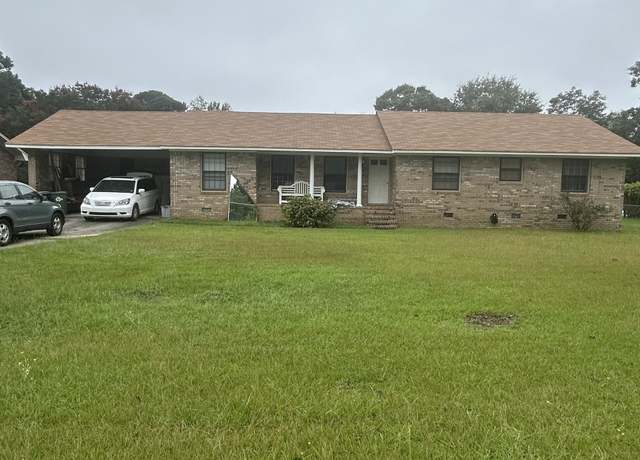 Property at 114 Maddox Rd, Griffin, GA 30224, 3 beds, 2.5 baths