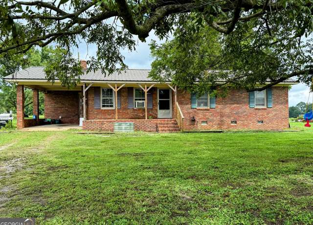 Property at 56 Cheek Ln, Canon, GA 30520, 3 beds, 2 baths