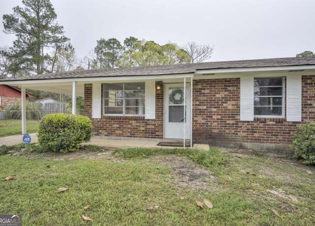 Property at 2352 Helsinki Dr, Augusta, GA 30906, 3 beds, 2 baths