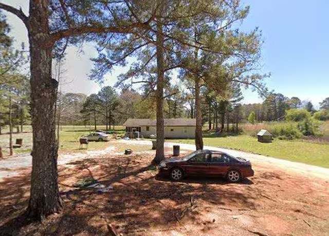 Property at 1070 Thompson Town Rd, Greensboro, GA 30642, 3 beds, 1 bath