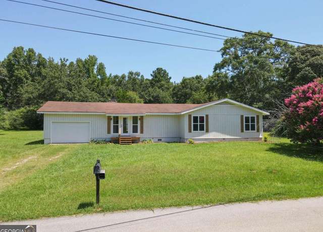 Property at 189 Tatum Heights Dr, Lagrange, GA 30240, 3 beds, 2 baths