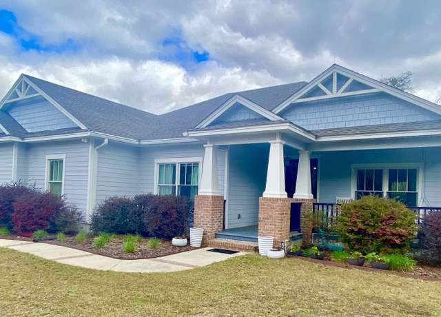 Property at 24 Bitter End Ct, Waverly, GA 31565, 3 beds, 2 baths