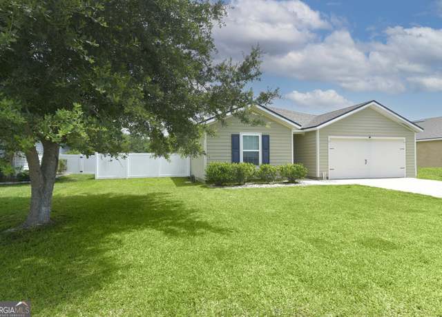 Property at 105 Paradise Ct, Kingsland, GA 31548, 4 beds, 2 baths