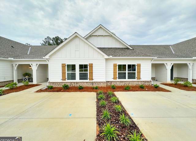 Property at 1340 Mooty Bridge Rd, Lagrange, GA 30240, 3 beds, 3 baths