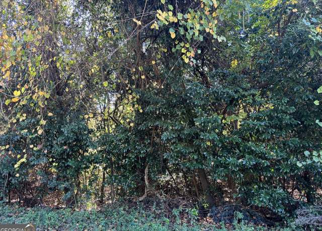 Property at 106 Ida Ave, Warner Robins, GA 31088