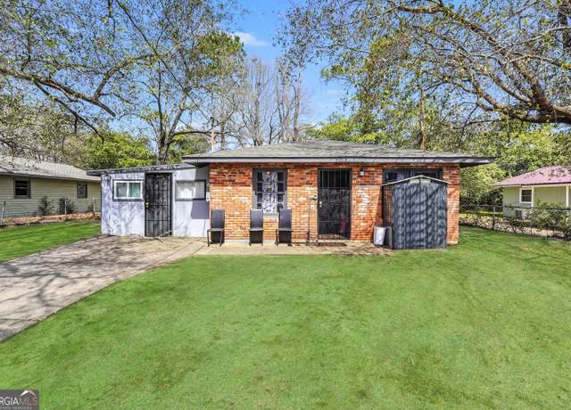 Property at 106 Vickie Dr, Warner Robins, GA 31093, 3 beds, 1 bath