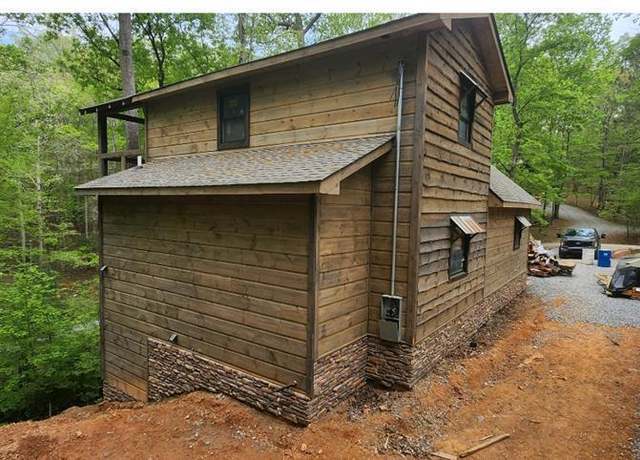 Property at 40 Dryad Ct, Ellijay, GA 30540, 2 beds, 2.5 baths