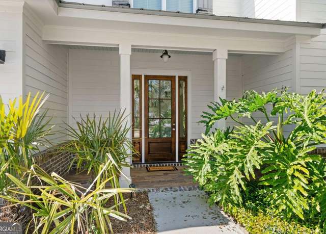 Property at 1040 Sinclair Pointe, St. Simons, GA 31522, 4 beds, 3.5 baths