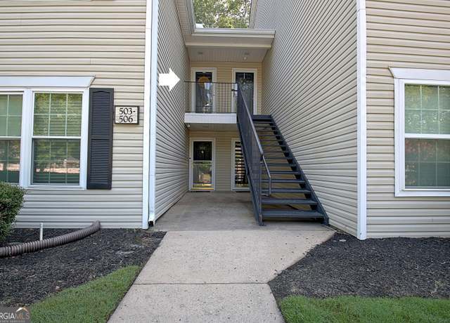 Property at 504 Ridgelake Dr, Peachtree City, GA 30269, 2 beds, 2 baths