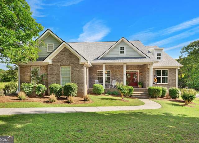 Property at 85 Majestic Shores Trl, Hartwell, GA 30643, 3 beds, 2 baths