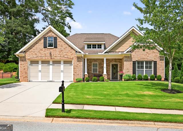 Property at 509 Butterfly Ln, Braselton, GA 30517, 3 beds, 2.5 baths