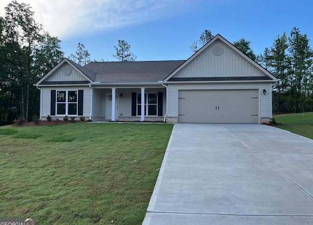 Property at 453 Riley Cir NW, Milledgeville, GA 31061, 4 beds, 2.5 baths