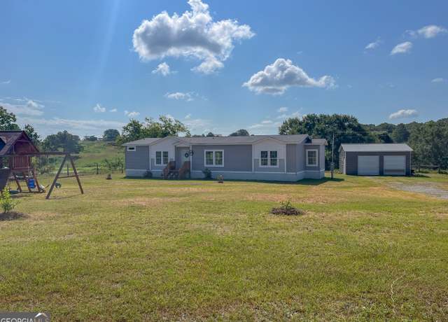 Property at 833 Cullens Rd, East Dublin, GA 31027, 4 beds, 2.5 baths