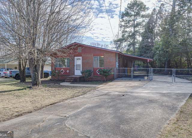 Property at 4454 Weems Rd, Columbus, GA 31909, 3 beds, 2 baths