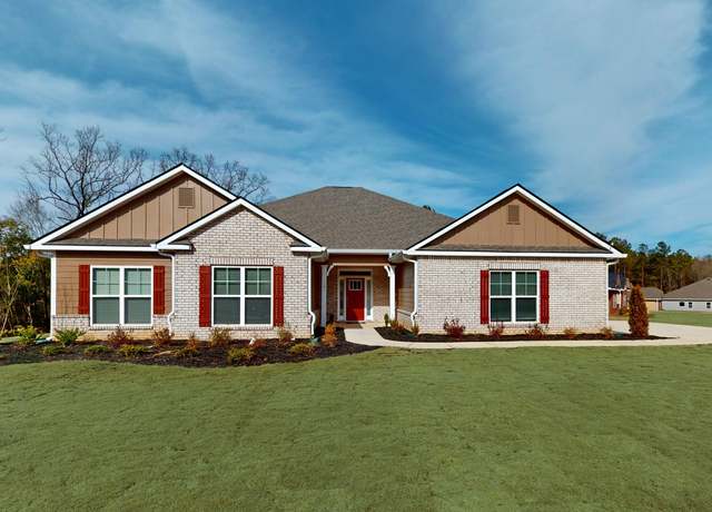 Property at 456 Southern Oaks Dr, Macon, GA 31216, 4 beds, 2.5 baths