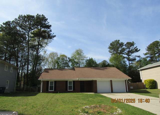 Property at 1611 Cherry Hill Ct SW, Conyers, GA 30094, 3 beds, 2 baths