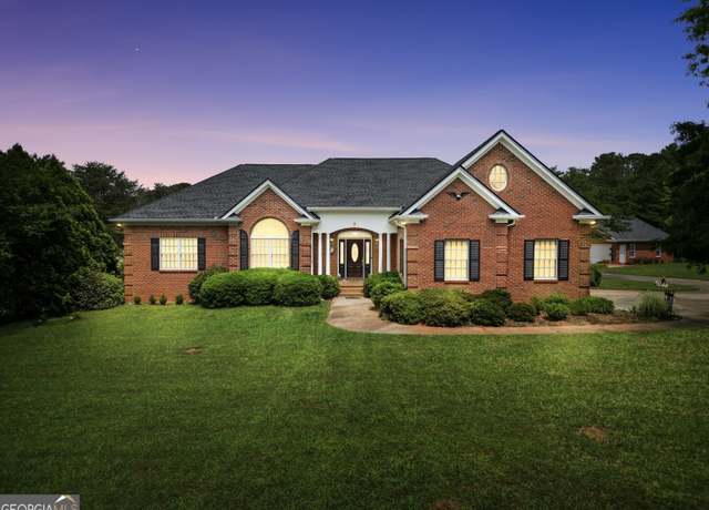 Property at 98 Stone Mill Walk, Griffin, GA 30224, 3 beds, 3.5 baths