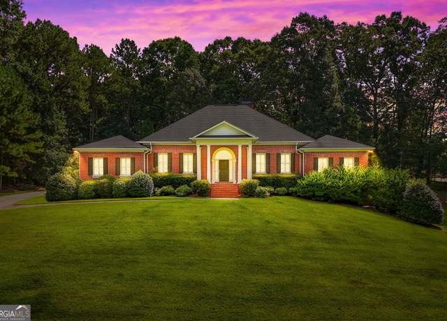 Property at 127 Darwish Dr, Mcdonough, GA 30252, 4 beds, 3.5 baths