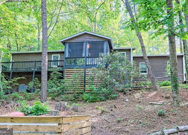 Property at 1956 Moses Rd, Rabun Gap, GA 30568, 3 beds, 2 baths