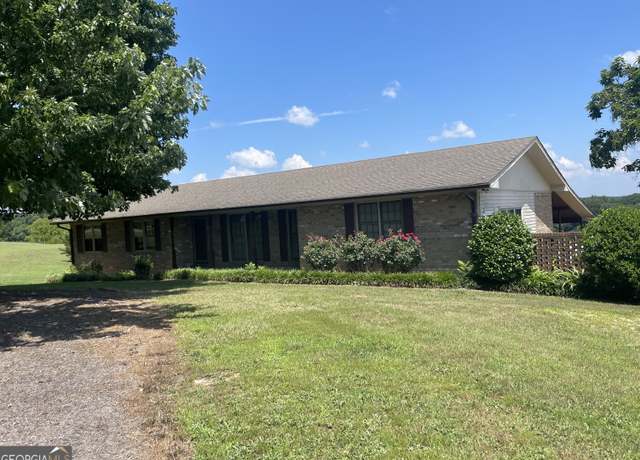 Property at 1240 C M Copelan Rd, Madison, GA 30650, 5 beds, 3 baths