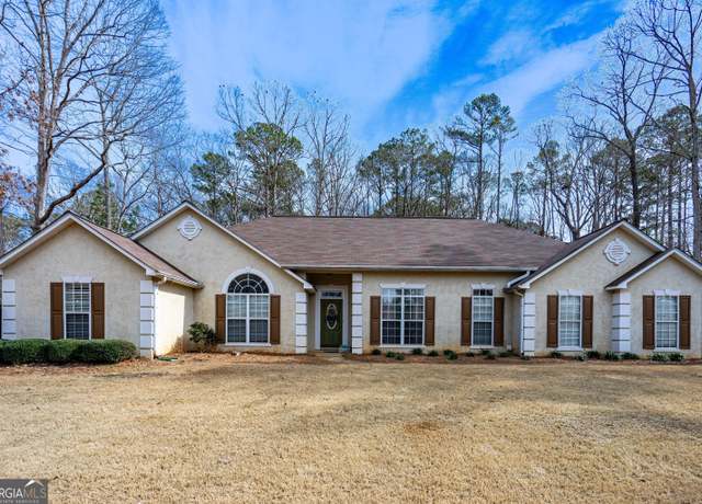 Property at 122 Cameron Pointe Dr, Lagrange, GA 30240, 4 beds, 3 baths