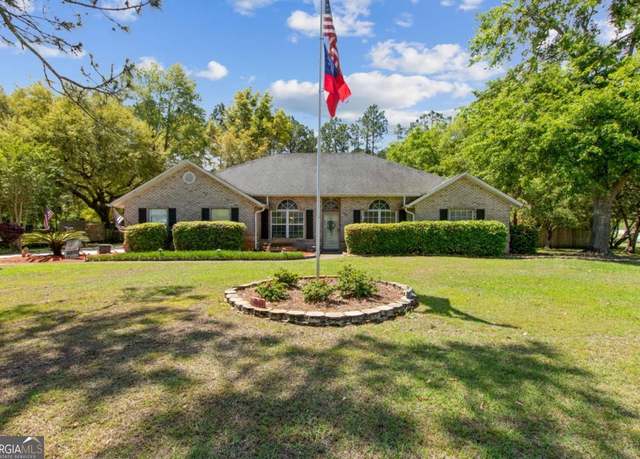 Property at 100 Longwood Rd, St. Marys, GA 31558, 4 beds, 2 baths