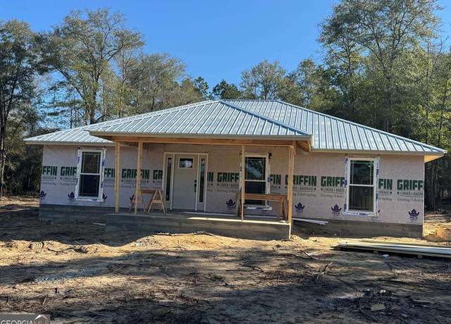 Property at 156 Shellcracker Rd, Vienna, GA 31092, 3 beds, 2 baths