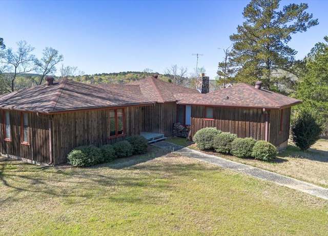 Property at 2825 Lazy River Dr, Elberton, GA 30635, 3 beds, 2 baths