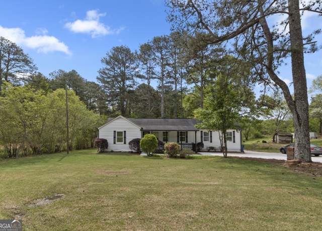 Property at 2014 Fence Rd, Dacula, GA 30019, 3 beds, 2 baths