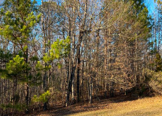Property at 108 Gardens Dr, Forsyth, GA 31029