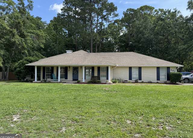 Property at 281 Cambridge Cir, Kingsland, GA 31548, 4 beds, 2 baths