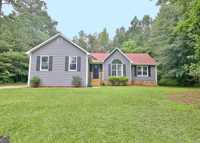 Property at 85 Holly Springs Rd, Sharpsburg, GA 30277, 3 beds, 2 baths