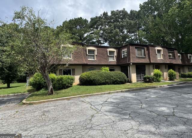 Property at 2968 Par Lorraine, Lithonia, GA 30038, 2 beds, 2 baths