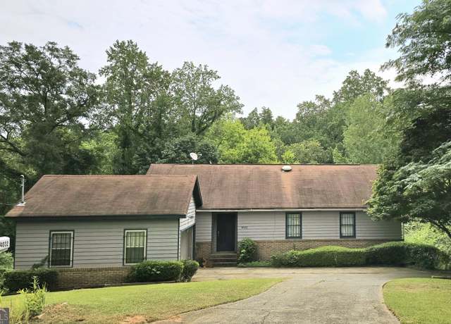 Property at 4032 Winding Way Ct, Macon, GA 31204, 3 beds, 2.5 baths