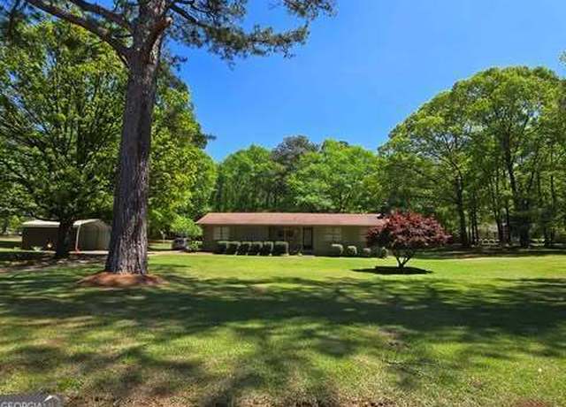 Property at 1710 Crumbley Rd, Mcdonough, GA 30252, 5 beds, 3 baths