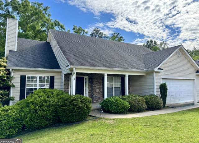 Property at 510 Sugarloaf Dr, Macon, GA 31204, 3 beds, 2 baths