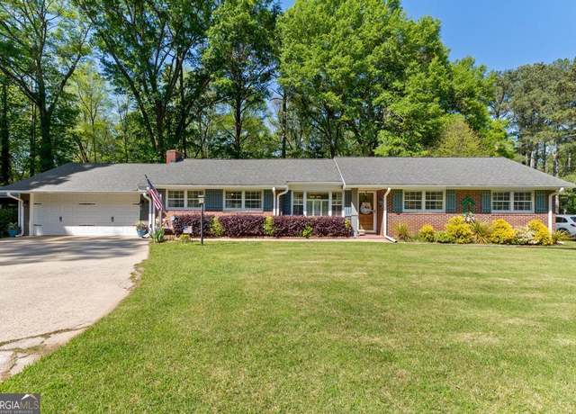 Property at 118 Duvall Dr, Stockbridge, GA 30281, 3 beds, 2 baths