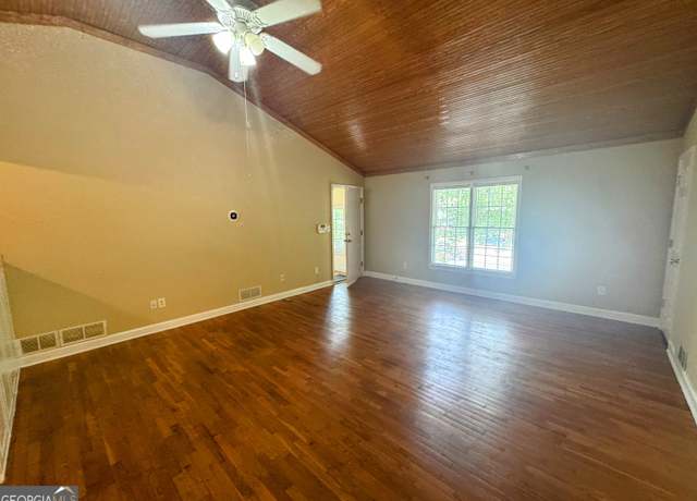 Property at 1020 Scott Blvd Unit D3, Decatur, GA 30030, 2 beds, 2 baths