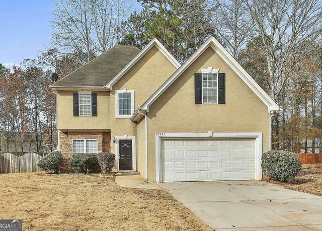Property at 12241 Crestwood Ct, Fayetteville, GA 30215, 4 beds, 2.5 baths