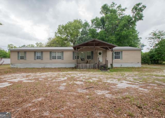 Property at 657 Reynolds Rd, Folkston, GA 31537, 3 beds, 2 baths