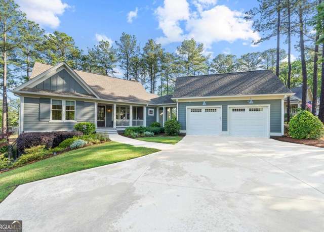 Property at 1041 Club Pointe Cir, Greensboro, GA 30642, 4 beds, 4.5 baths