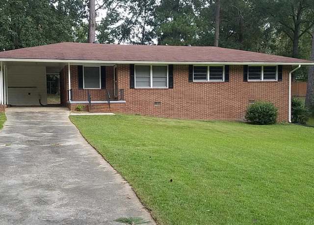 Property at 2935 Southshore Dr, Macon, GA 31204, 2 beds, 1.5 baths