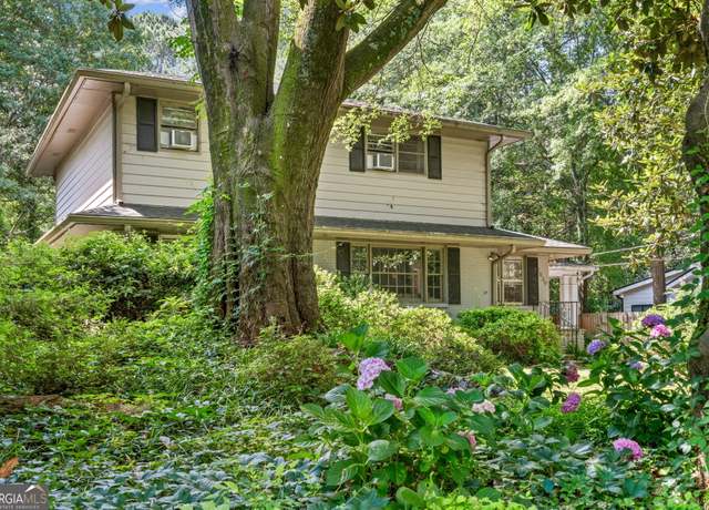 Property at 2839 Orion Dr, Decatur, GA 30033, 4 beds, 2 baths