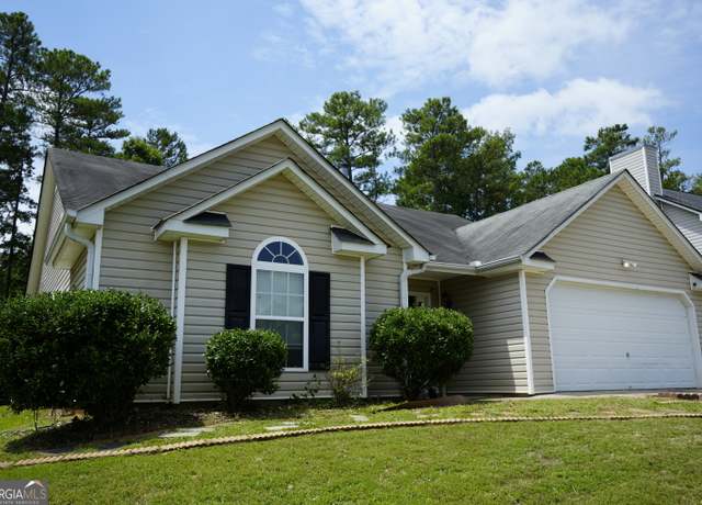 Property at 207 Millwheel Dr, Villa Rica, GA 30180, 3 beds, 2 baths