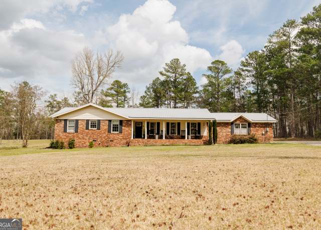 Property at 251 Pettigrew Rd NW, Milledgeville, GA 31061, 3 beds, 2 baths