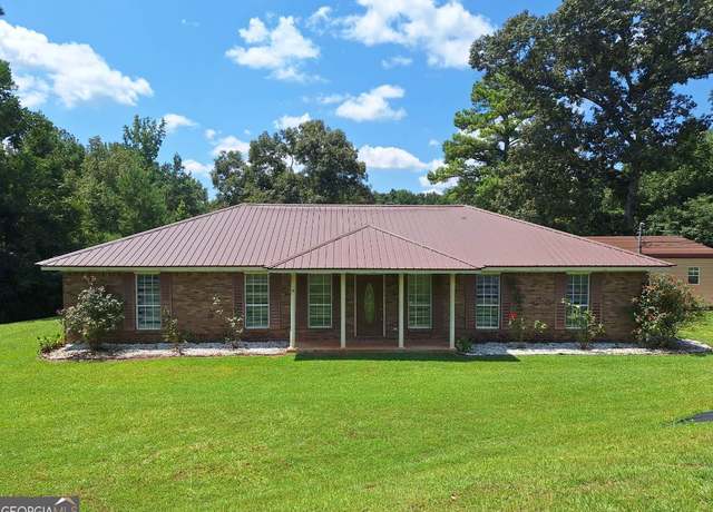 Property at 7266 20th Ave, Valley, AL 36854, 4 beds, 2 baths