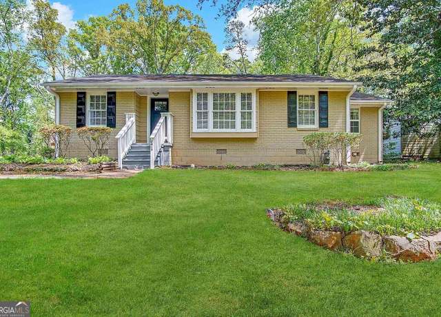 Property at 2413 Ben Hill Rd, East Point, GA 30344, 3 beds, 2 baths