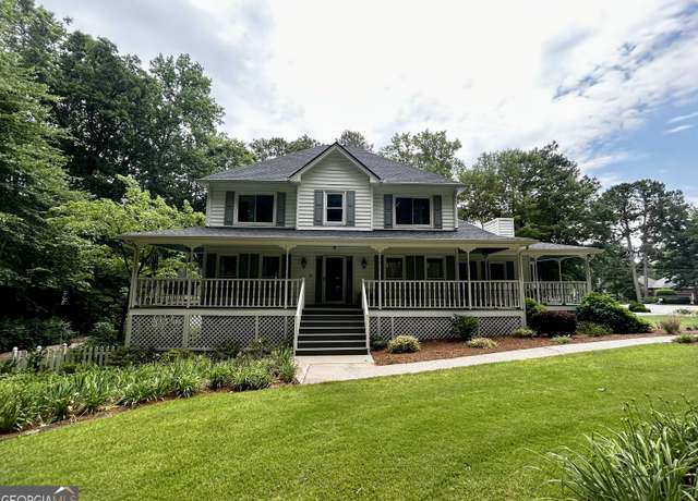 Property at 3970 Governors Cir, Loganville, GA 30052, 5 beds, 4 baths