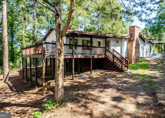Property at 143 Napier Dr, Eatonton, GA 31024, 3 beds, 3 baths